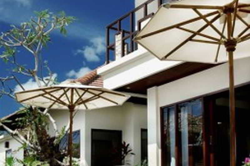 Bugan Villas Seminyak Exterior foto